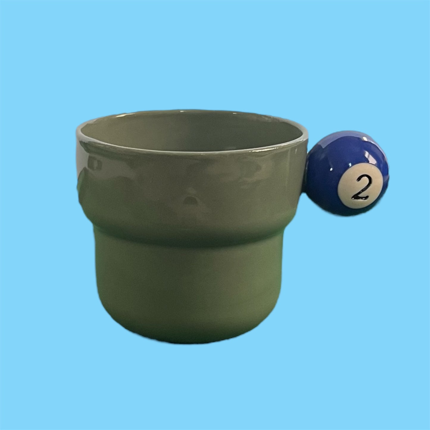 Pool ball cup